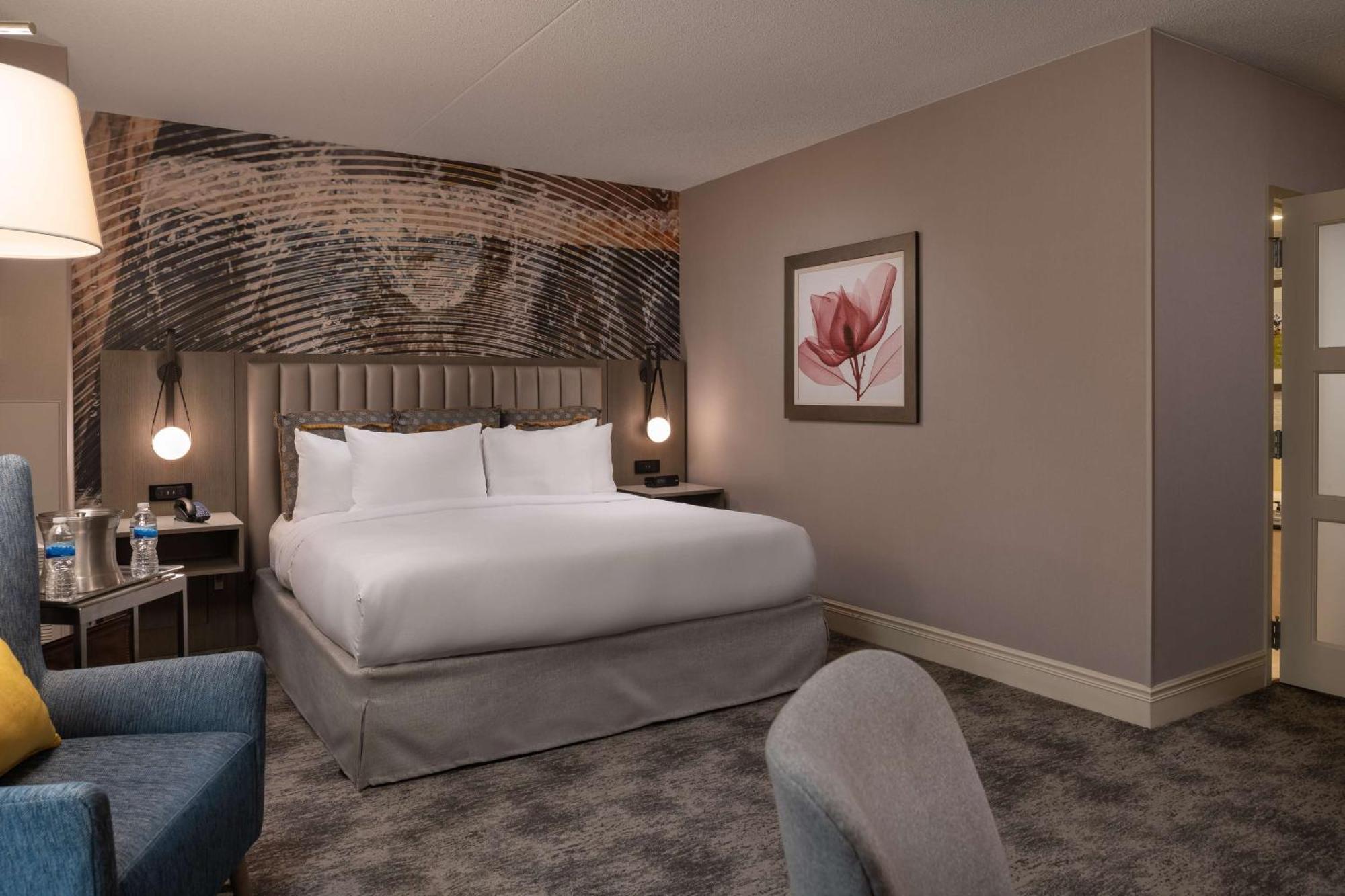מלון Hilton Lexington Downtown מראה חיצוני תמונה