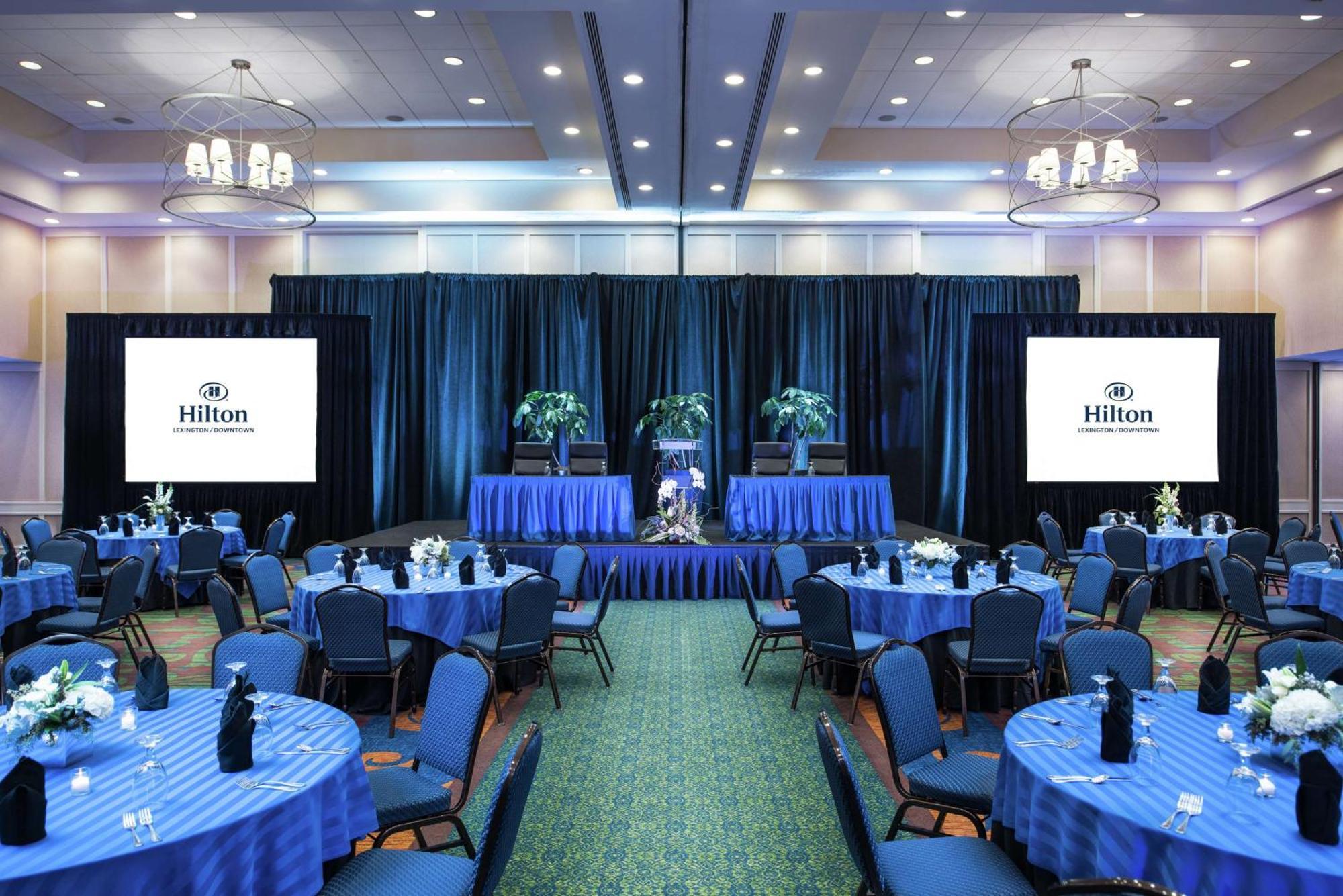 מלון Hilton Lexington Downtown מראה חיצוני תמונה