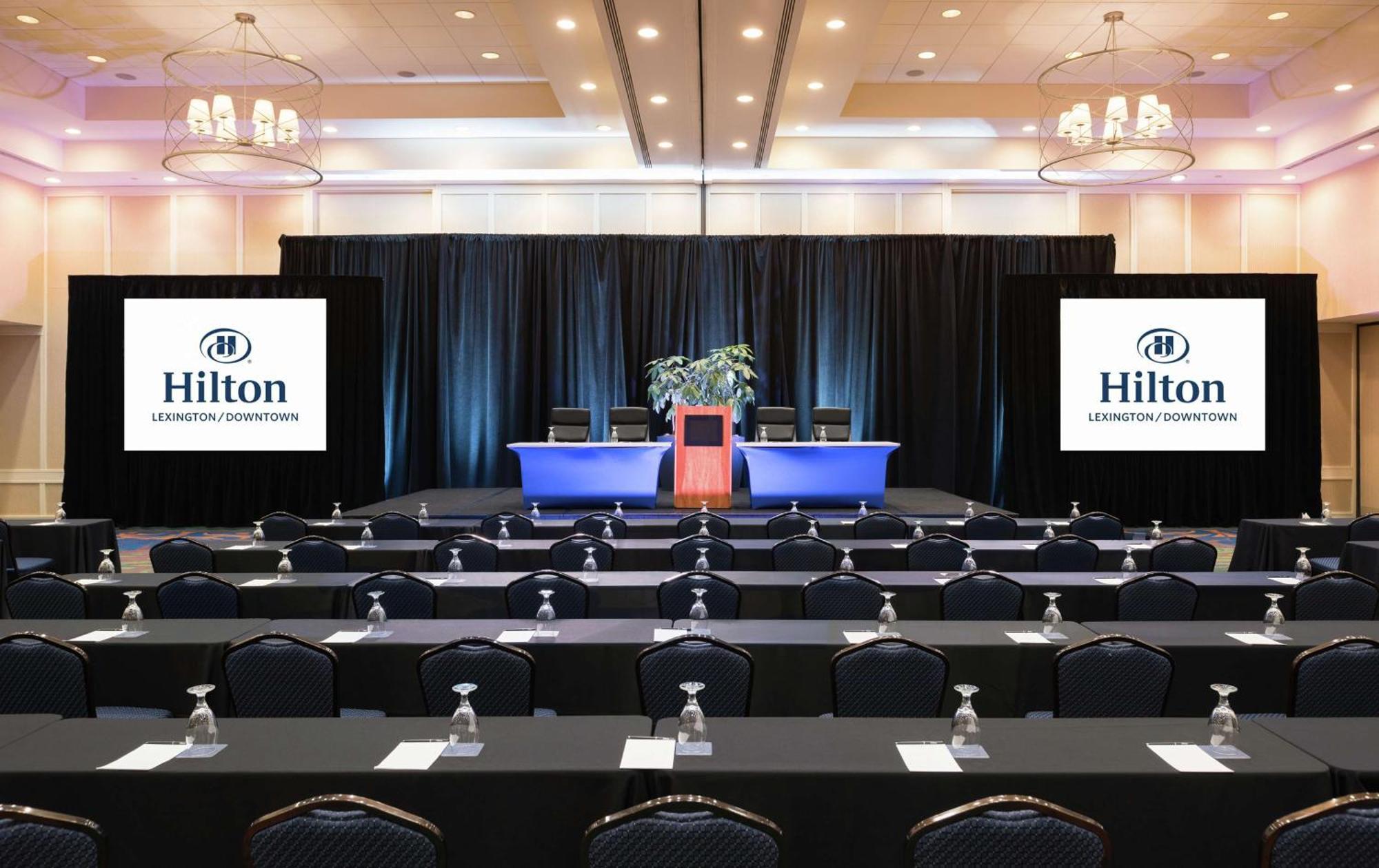 מלון Hilton Lexington Downtown מראה חיצוני תמונה