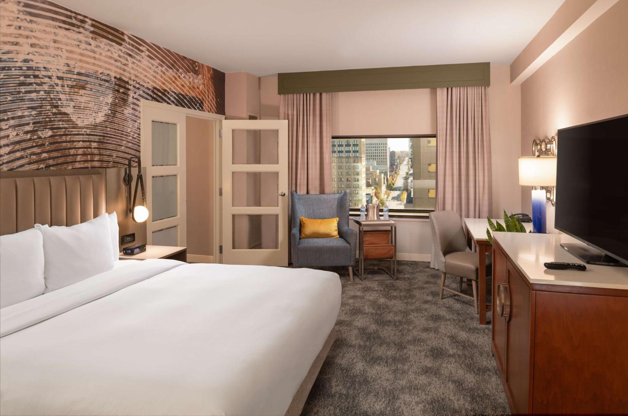 מלון Hilton Lexington Downtown מראה חיצוני תמונה