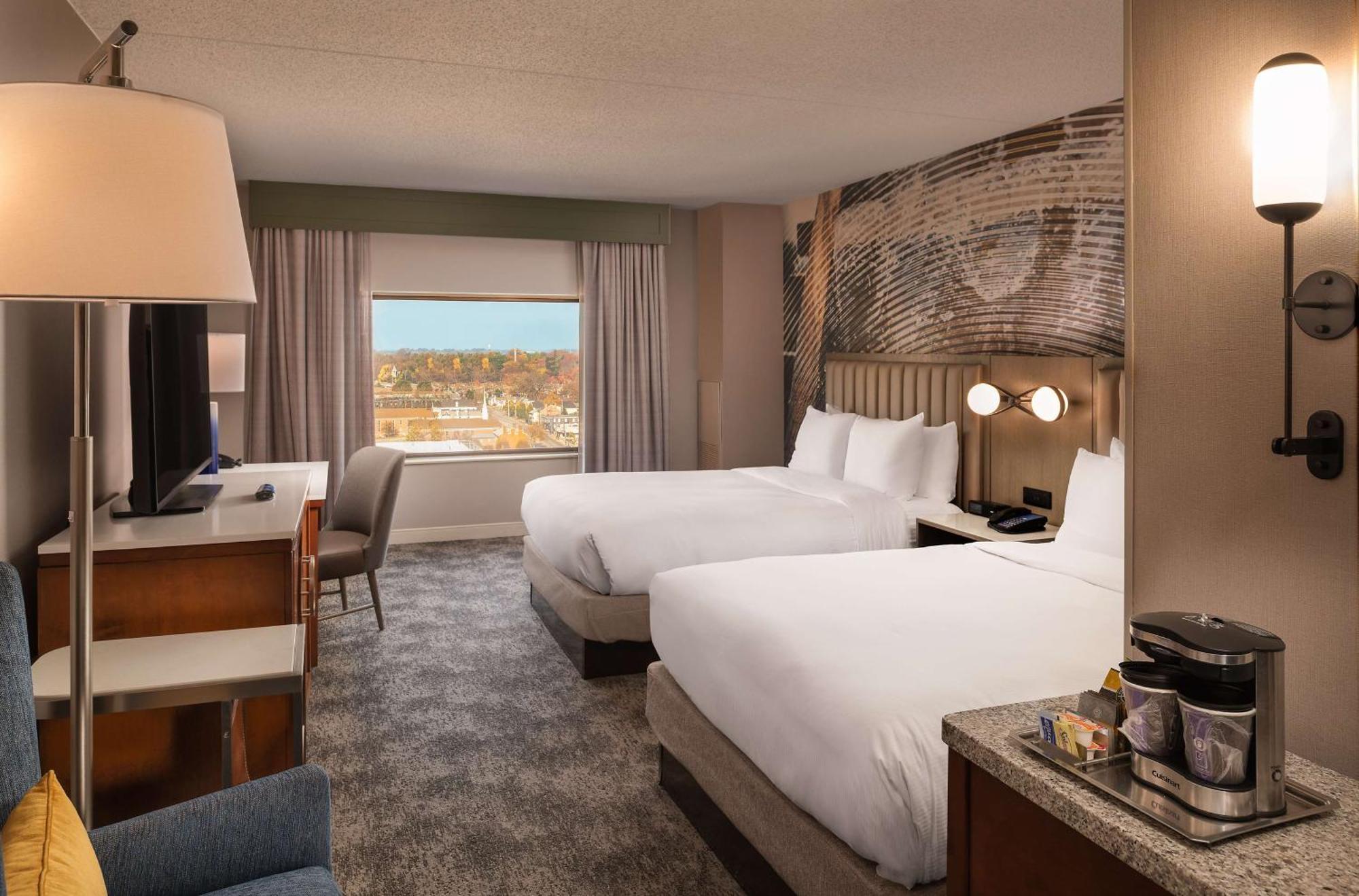 מלון Hilton Lexington Downtown מראה חיצוני תמונה