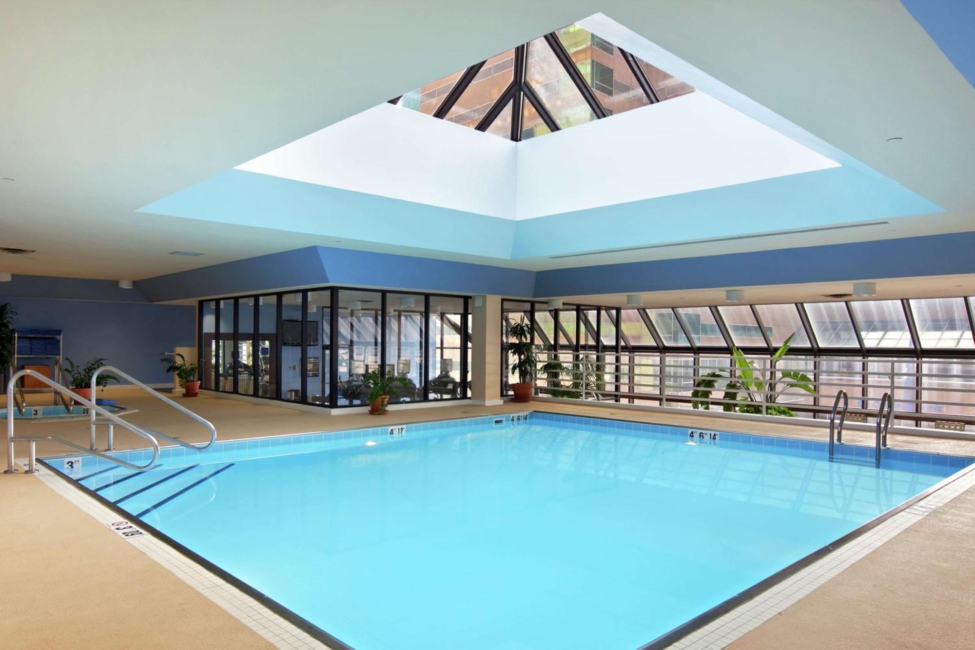 מלון Hilton Lexington Downtown מראה חיצוני תמונה
